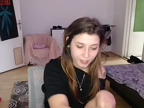 AlienforTwenty online show from 12-23-25, 10:13