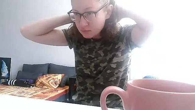 Alice newhome online show from 07-11-26, 07:33