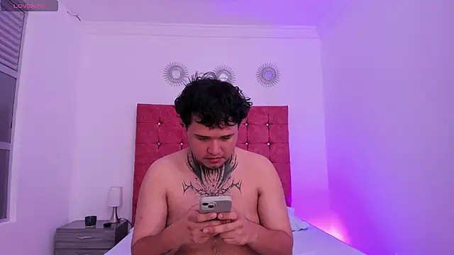 Beele and Evie online show from 03-03-26, 01:50