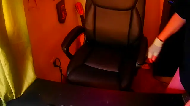 GoodGirlKelly online show from 04-11-26, 09:52