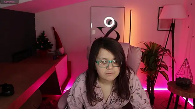 Ariell Mini online show from 01-18-26, 02:21