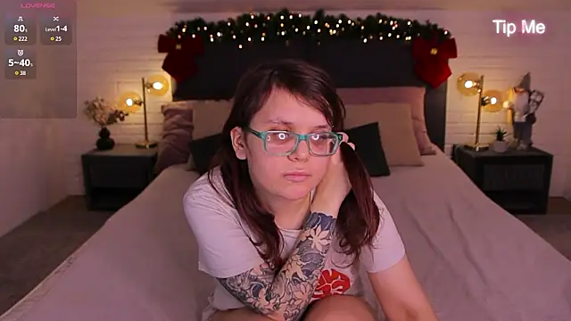 Ariell Mini online show from 01-31-26, 07:11