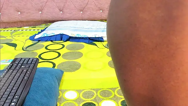 Jazmin040  online show from 01-15-26, 11:59