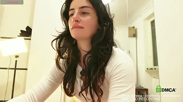 Snapshot of DeaAthena chatting on 01-11-26, 07:41 DeaAthena online show from 01-11-26, 07:41