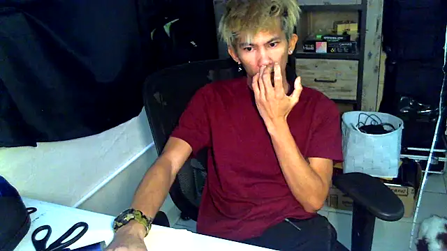 Snapshot of jhaycobXgarcia chatting on 03-24-26, 10:37 jhaycobXgarcia online show from 03-24-26, 10:37