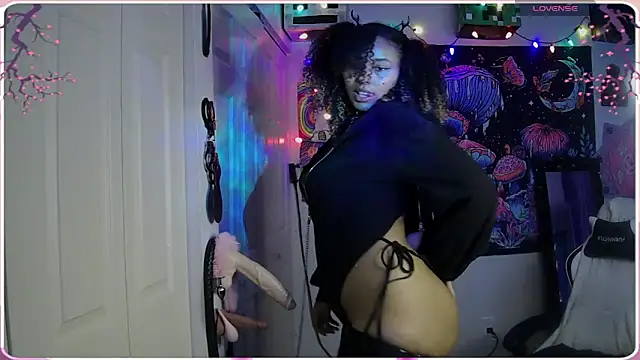 HonneyBunnyXO online show from 06-12-26, 09:14