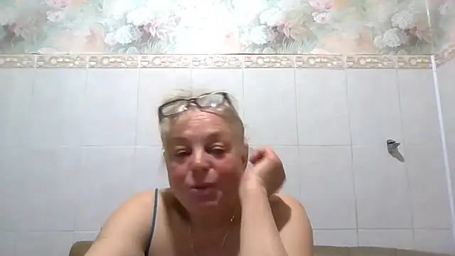 LinaLight88 online show from 04-26-26, 09:34