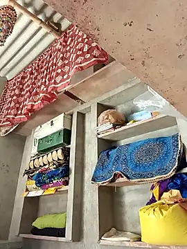 Shreya pandit online show from 04-21-26, 05:03