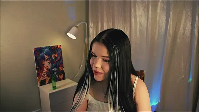 Snapshot of PinkSharky chatting on 12-16-25, 05:18 PinkSharky online show from 12-16-25, 05:18