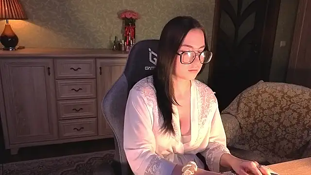 AnneAverry online show from 02-18-26, 09:38