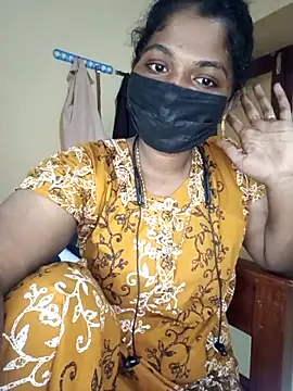 Snapshot of tamilsaisree chatting on 06-09-26, 06:58 tamilsaisree online show from 06-09-26, 06:58