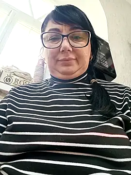 MariSwan222 online show from 04-09-26, 06:19