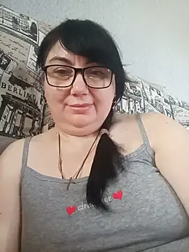 MariSwan222 online show from 04-28-26, 08:52