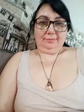 Snapshot of MariSwan222 chatting on 05-16-26, 10:47 MariSwan222 online show from 05-16-26, 10:47