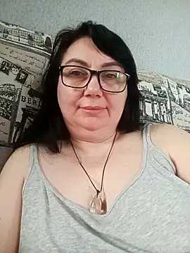 Snapshot of MariSwan222 chatting on 05-18-26, 06:41 MariSwan222 online show from 05-18-26, 06:41