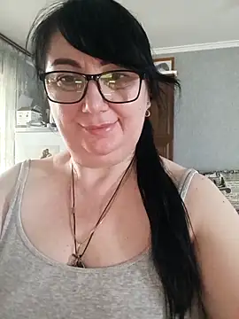 Snapshot of MariSwan222 chatting on 05-30-26, 12:02 MariSwan222 online show from 05-30-26, 12:02