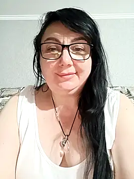 Snapshot of MariSwan222 chatting on 06-19-26, 08:34 MariSwan222 online show from 06-19-26, 08:34