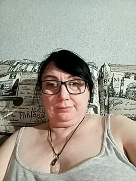 Snapshot of MariSwan222 chatting on 06-21-26, 06:10 MariSwan222 online show from 06-21-26, 06:10