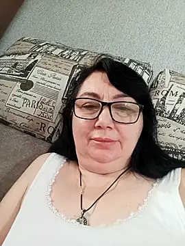 Snapshot of MariSwan222 chatting on 06-27-26, 06:29 MariSwan222 online show from 06-27-26, 06:29