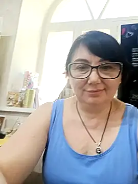Snapshot of MariSwan222 chatting on 07-11-26, 09:01 MariSwan222 online show from 07-11-26, 09:01