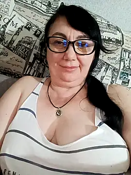 Snapshot of MariSwan222 chatting on 07-22-26, 02:09 MariSwan222 online show from 07-22-26, 02:09