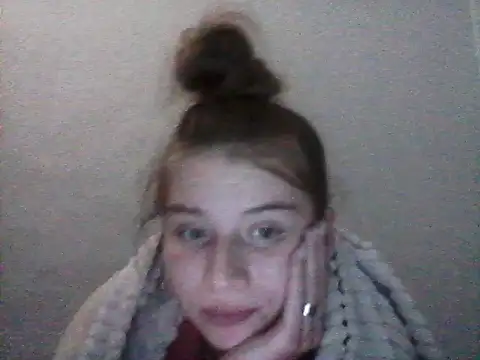 Karina-18 online show from 12-14-25, 10:47