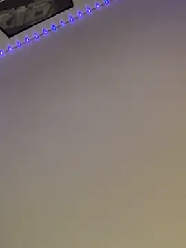 Melissaa00 online show from 04-15-26, 02:02