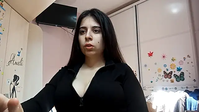 WaltraudPattie online show from 02-04-26, 01:22