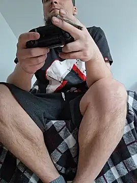 Ghost Pie online show from 04-15-26, 01:07