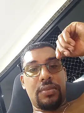 Reis001122 online show from 04-26-26, 04:54