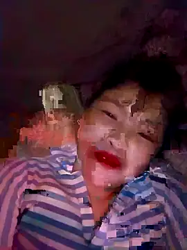 May-Ne online show from 04-24-26, 01:35