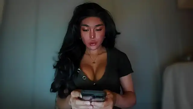 Snapshot of mxshemale_ladyboy chatting on 12-05-24, 01:14 mxshemale ladyboy online show from 12-05-24, 01:14