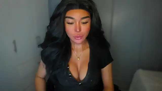 Snapshot of mxshemale_ladyboy chatting on 12-24-24, 03:27 mxshemale ladyboy online show from 12-24-24, 03:27