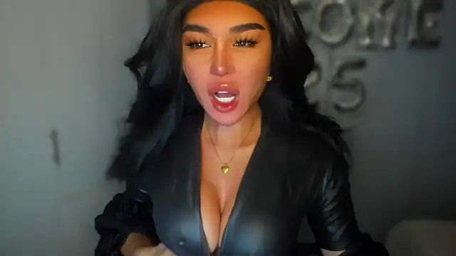 Snapshot of mxshemale_ladyboy chatting on 01-01-25, 02:42 mxshemale ladyboy online show from 01-01-25, 02:42