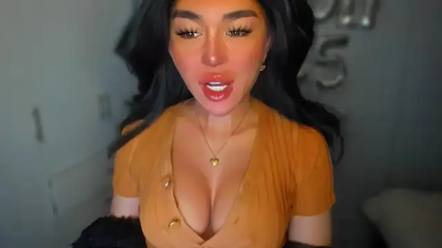 Snapshot of mxshemale_ladyboy chatting on 01-02-25, 01:17 mxshemale ladyboy online show from 01-02-25, 01:17