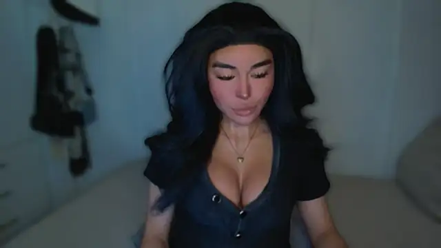 Snapshot of mxshemale_ladyboy chatting on 03-03-25, 06:04 mxshemale ladyboy online show from 03-03-25, 06:04