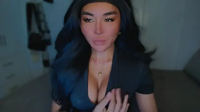 Snapshot of mxshemale_ladyboy chatting on 03-07-25, 01:31 mxshemale ladyboy online show from 03-07-25, 01:31