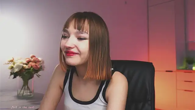 Leyla crsh online show from 04-18-26, 05:11