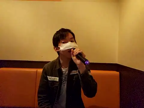 sweets danshi online show from 04-17-26, 11:46