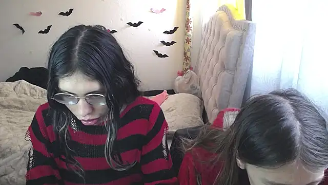 Briar y Blair online show from 01-15-26, 05:05