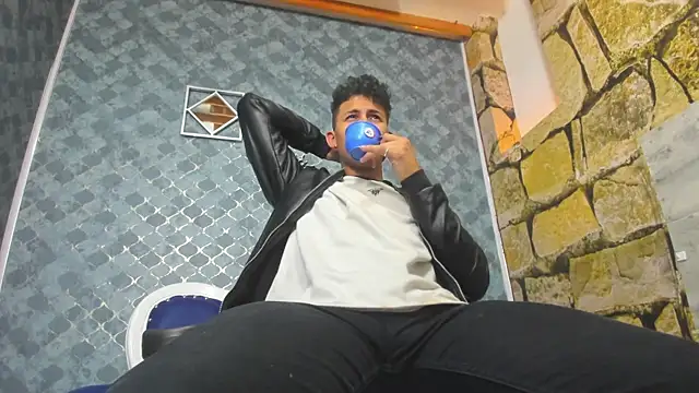 Ethan Waalker online show from 01-10-26, 06:37