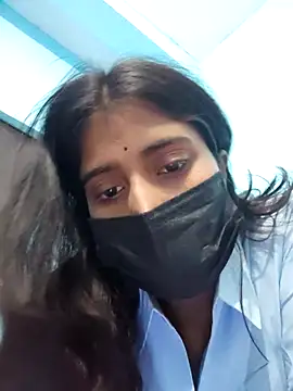 Snapshot of Aaradhya-Rani chatting on 12-16-25, 11:04 Aaradhya-Rani online show from 12-16-25, 11:04