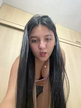 Camila sanchez25 online show from 02-06-26, 09:29