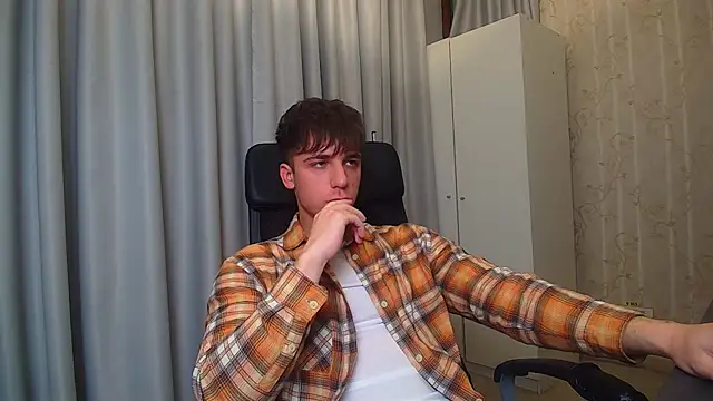 KellenWest online show from 01-09-26, 05:10