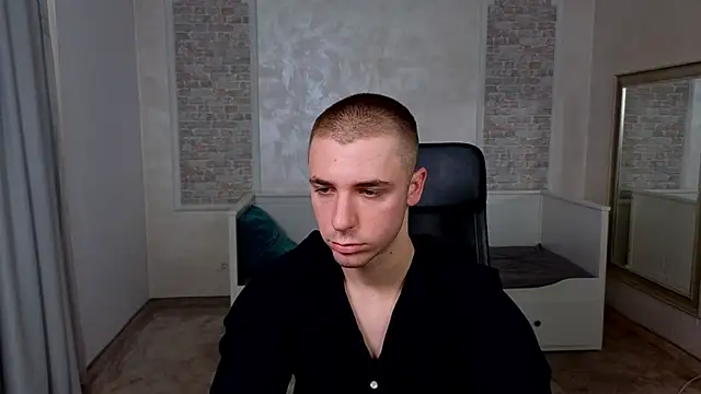 KellenWest online show from 04-19-26, 04:12