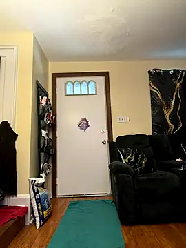 Snapshot of daddydarkskindikk chatting on 12-17-25, 08:37 daddydarkskindikk online show from 12-17-25, 08:37