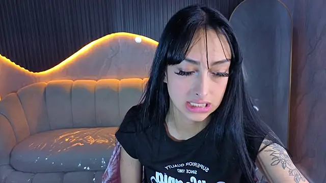 Tifany Tx online show from 03-04-26, 12:33