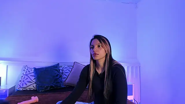 Ishtar 24 online show from 12-20-25, 11:17