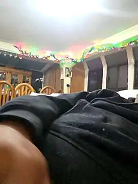 mikeeddy1517 online show from 12-16-25, 04:17