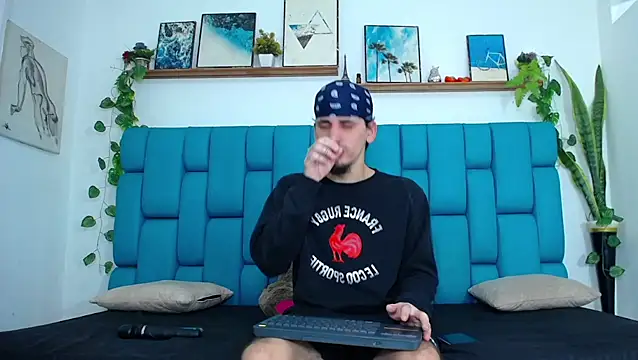 boy Dirty X online show from 01-08-26, 05:21